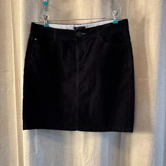 Tommy Hilfiger Fine Corduroy Straight Skirt, Navy. Size 10. Front Button/Zipper - Picture 1 of 4